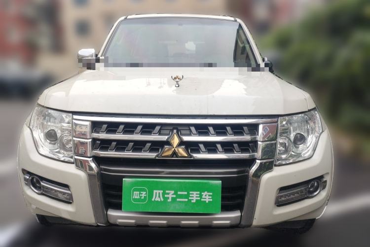Used Mitsubishi Pajero 2020 3.0L Automatic Standard Edition Front