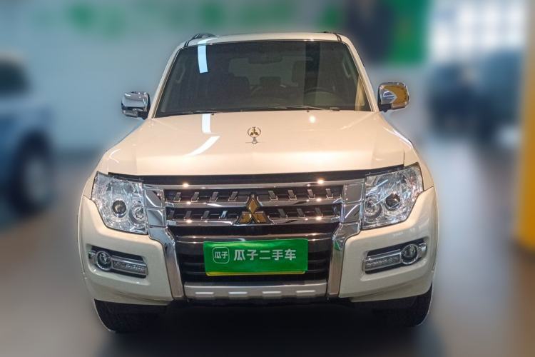 Used Mitsubishi Pajero 2020 3.0L Automatic Prestige Off-Road Edition Front