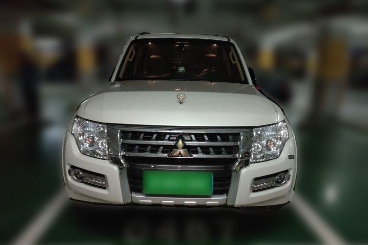 Used Mitsubishi Pajero 2020 3.0L Automatic Standard Edition Front
