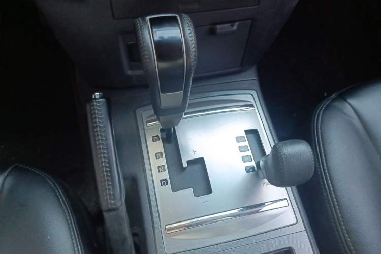Used Mitsubishi Pajero  Gear Lever