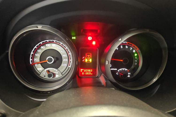 Used Mitsubishi Pajero 2020 3.0L Automatic Prestige Off-Road Edition Instrument Cluster