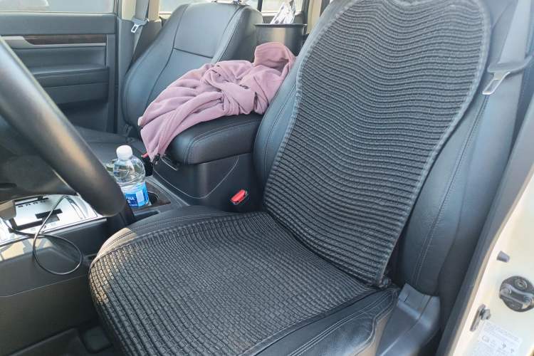 Used Mitsubishi Pajero 2020 3.0L Automatic Luxury Edition Left Front Seat