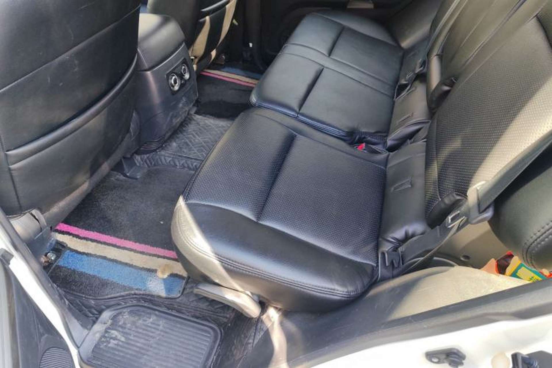Used Mitsubishi Pajero 2020 3.0L Automatic Standard Edition Left Rear Seat