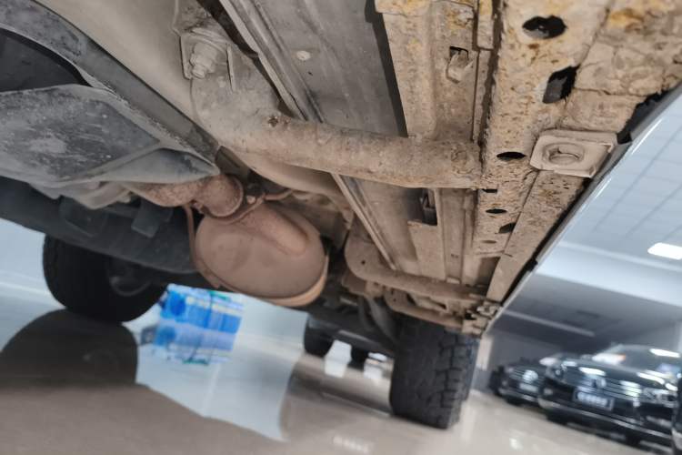 Used Mitsubishi Pajero 2020 3.0L Automatic Standard Edition Left Side Sill