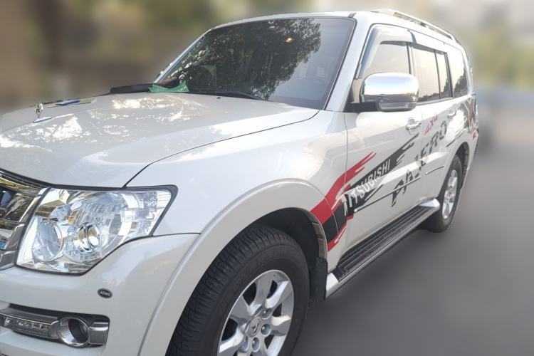 Used Mitsubishi Pajero 2020 V93 3.0L 5-Door GLS Fabric 7-Seater – Middle East Guazi used car, China used car export, Used car for sale, Used cars, Cheapest cars for sale