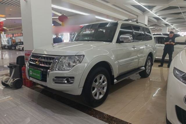 Used Mitsubishi Pajero 2020 V93 3.0L 5-Door GLS 7-Seater – Middle East