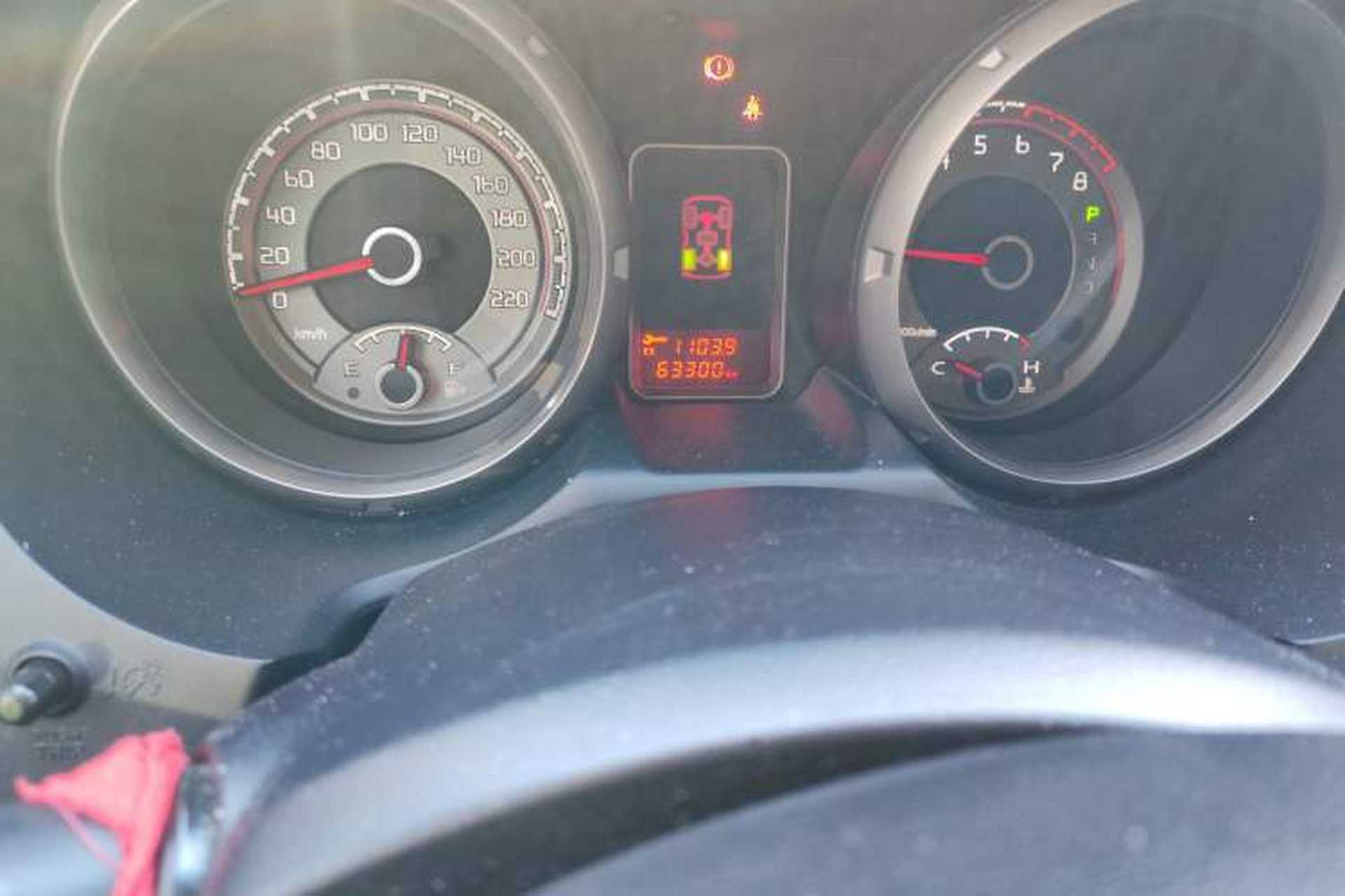 Used Mitsubishi Pajero 2020 3.0L Automatic Standard Edition Odometer Close Up