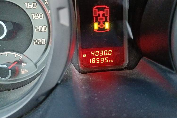 Used Mitsubishi Pajero 2020 3.0L Automatic Luxury Edition Odometer Close Up