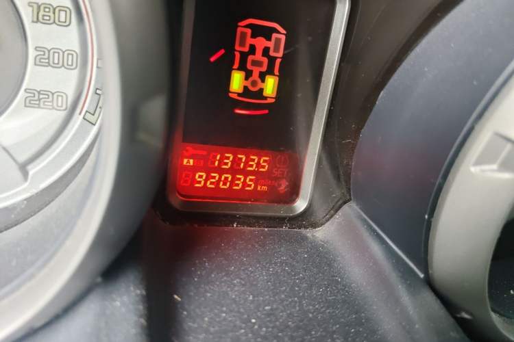 Used Mitsubishi Pajero 2020 3.0L Automatic Standard Edition Odometer Close Up