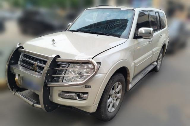Used Mitsubishi Pajero 