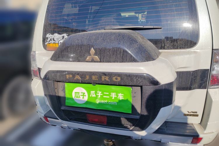 Used Mitsubishi Pajero 2020 3.0L Automatic Standard Edition Rear