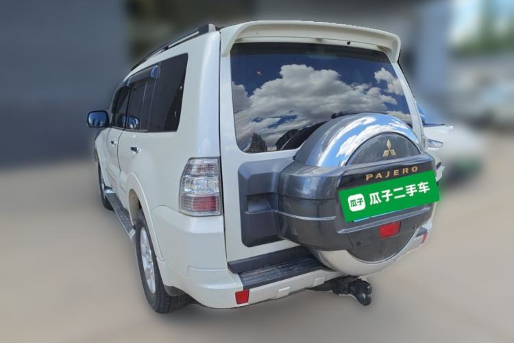 Used Mitsubishi Pajero 2020 3.0L Automatic Prestige Off-Road Edition Rear Left 45 Deg