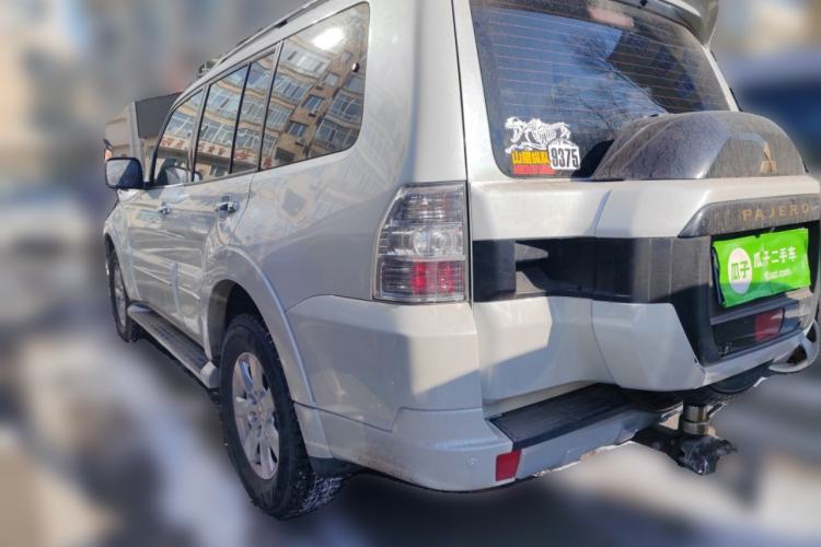 Used Mitsubishi Pajero 2020 3.0L Automatic Standard Edition Rear Left 45 Deg