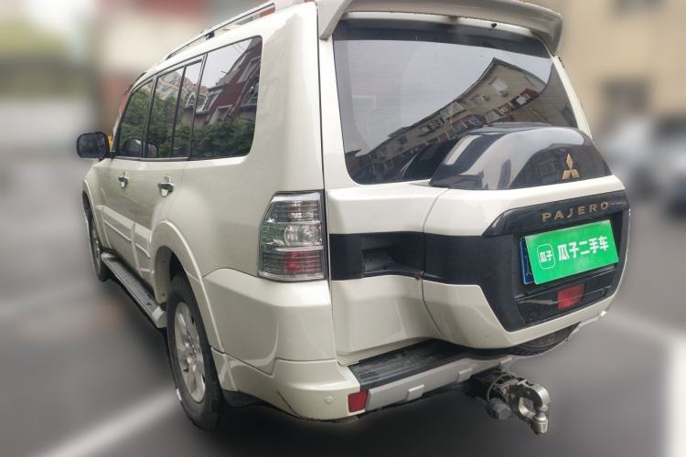 Used Mitsubishi Pajero 2020 3.0L Automatic Standard Edition Rear Left 45 Deg