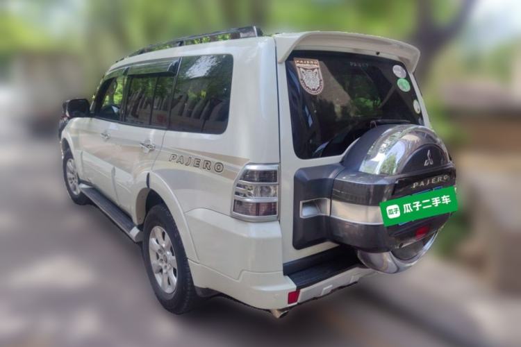 Used Mitsubishi Pajero 2020 3.0L Automatic Luxury Off-Road Version Rear Left 45 Deg