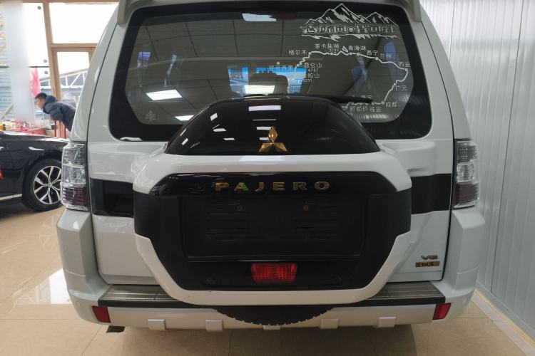 Used Mitsubishi Pajero 2020 3.0L Automatic Standard Edition Rear