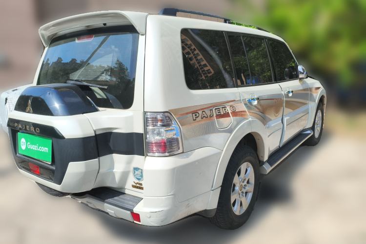 Used Mitsubishi Pajero 2020 Collection Edition 3.0L Automatic Prestige Off-Road Version Rear Right 45 Deg