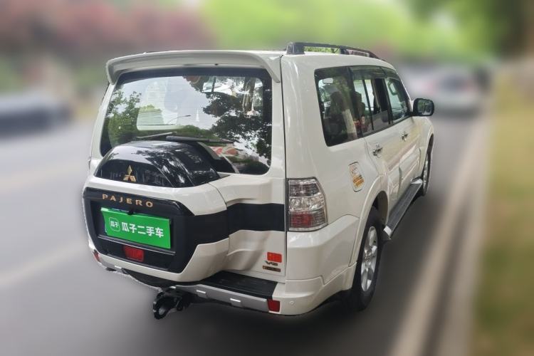 Used Mitsubishi Pajero 2020 3.0L Automatic Standard Edition Rear Right 45 Deg