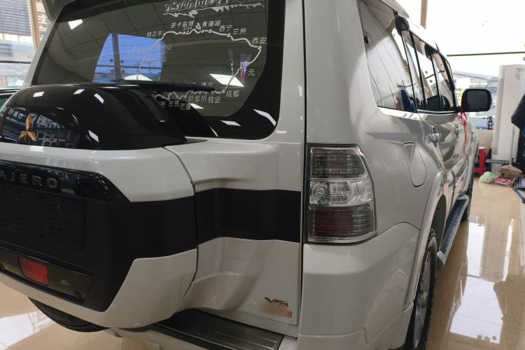 Used Mitsubishi Pajero 2020 3.0L Automatic Standard Edition Rear Right 45 Deg
