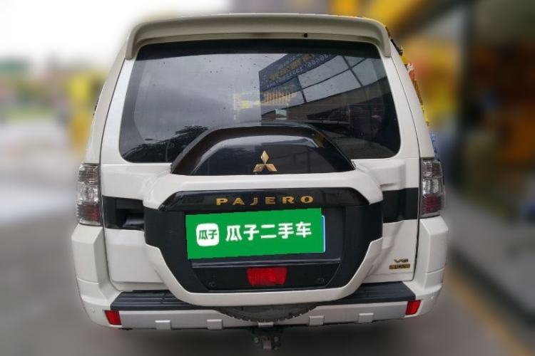 Used Mitsubishi Pajero 2020 Collection Edition 3.0L Automatic Prestige Off-Road Version Rear