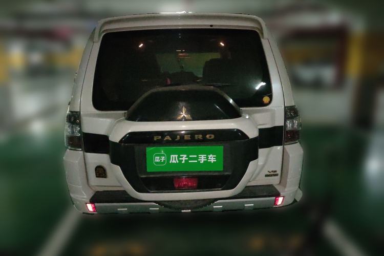 Used Mitsubishi Pajero 2020 3.0L Automatic Standard Edition Rear