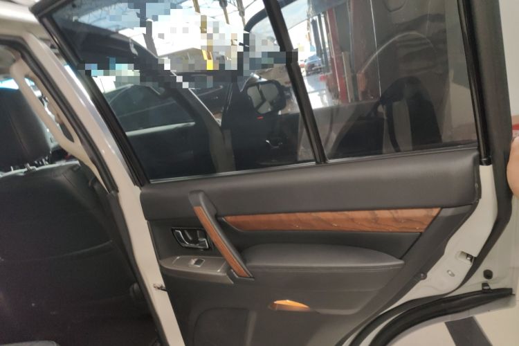 Used Mitsubishi Pajero 2020 3.0L Automatic Luxury Edition Right Rear Door Interior