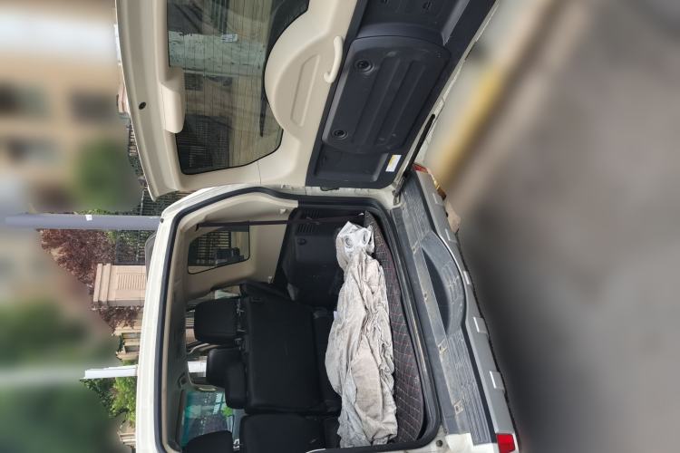 Used Mitsubishi Pajero  Trunk