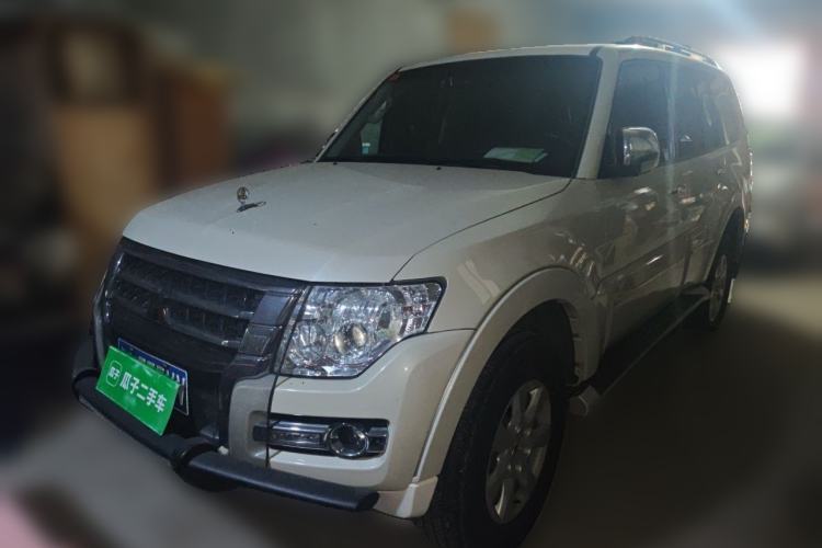 Used Mitsubishi Pajero Pajero 2020, 3.0-liter automatic, 7 seats Guazi used car, China used car export, Used car for sale, Used  cars, Cheapest cars for sale