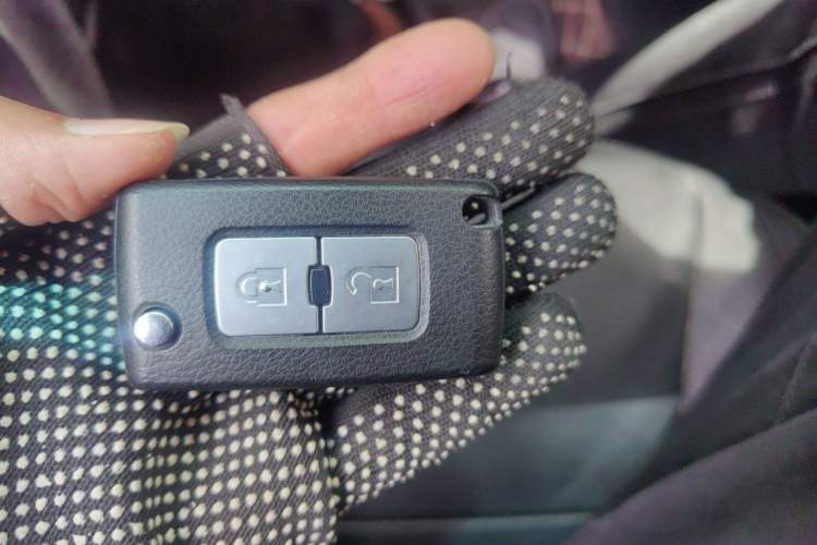 Used Mitsubishi Pajero 2020 3.0L Automatic Luxury Off-Road Version Vehicle Key
