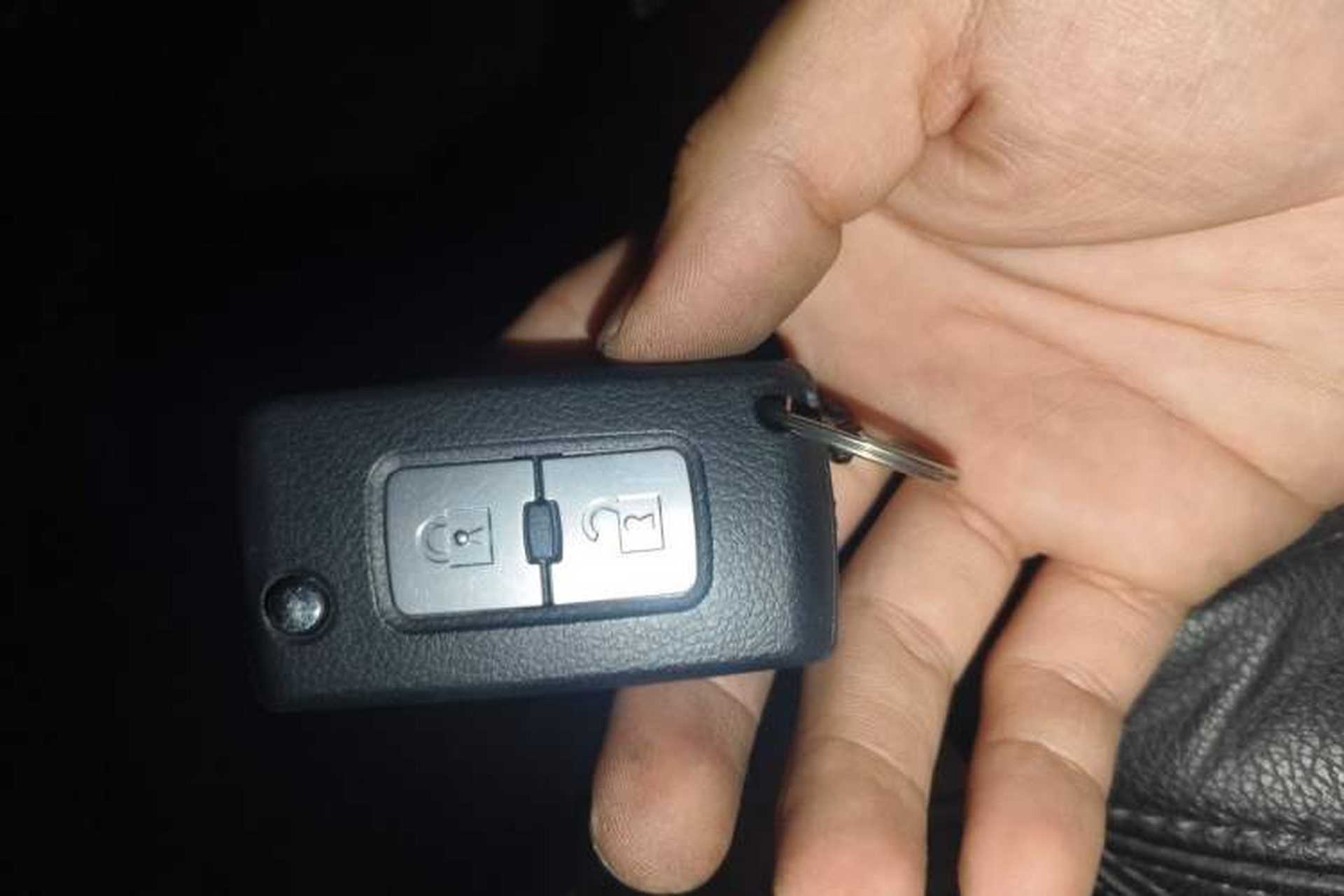Used Mitsubishi Pajero 2020 3.0L Automatic Luxury Off-Road Version Vehicle Key