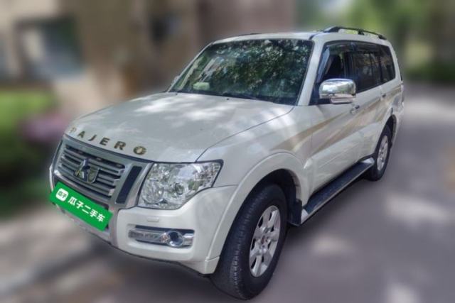 Used Mitsubishi Pajero 2020 3.0L Automatic Luxury Off-Road Version