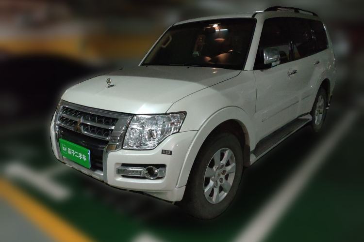 Used Mitsubishi Pajero 2020 3.0L Automatic Standard Edition Guazi used car, China used car export, Used car for sale, Used  cars, Cheapest cars for sale