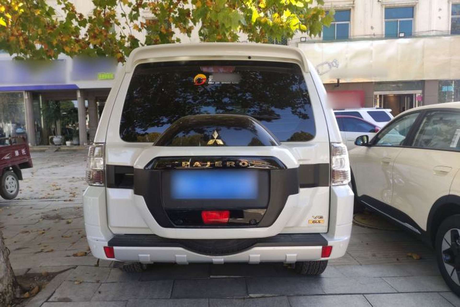 Used Mitsubishi Pajero 2022 V93 3.0L GLS Fabric – Middle East Exterior 4