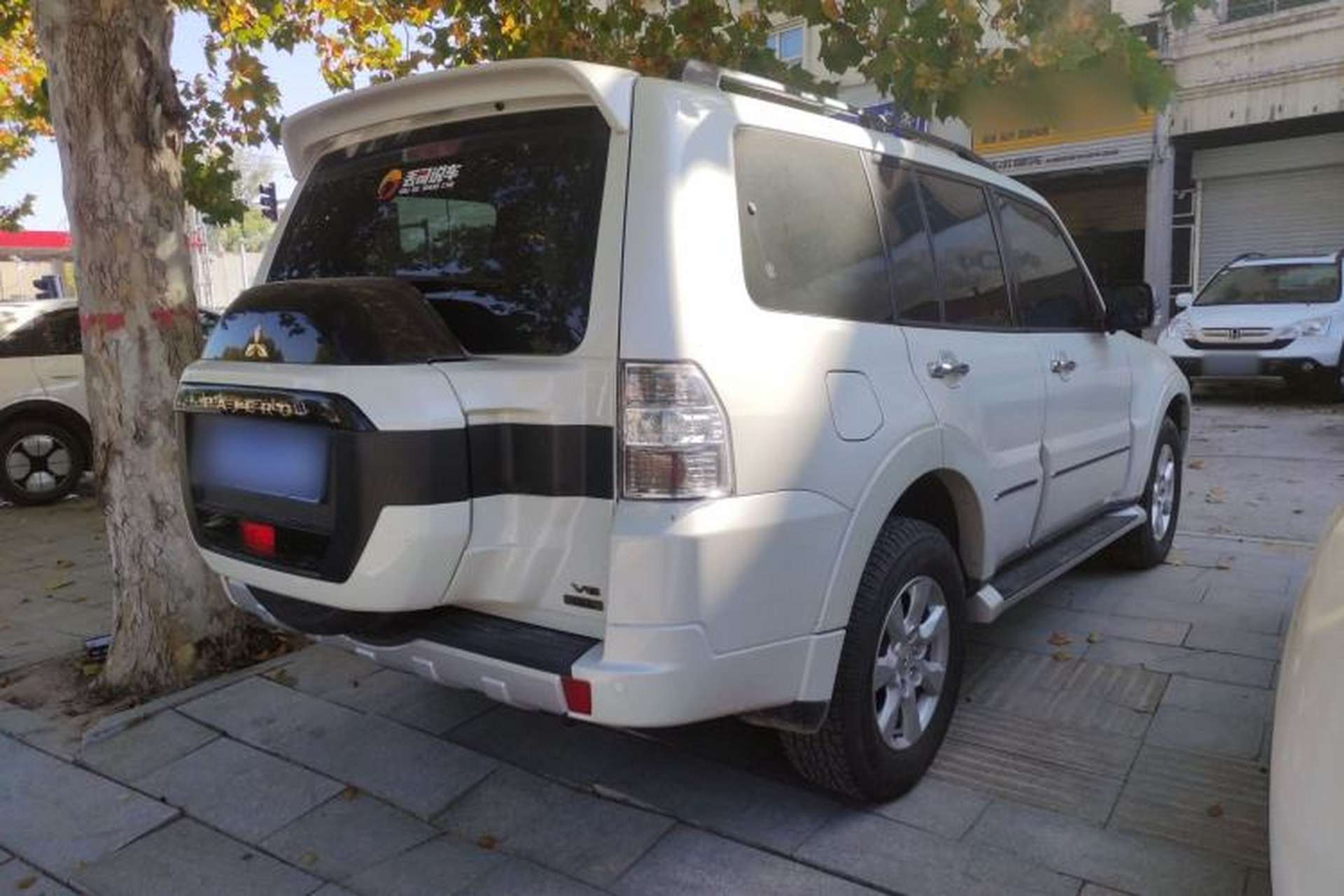 Used Mitsubishi Pajero 2022 V93 3.0L GLS Fabric – Middle East Exterior 5