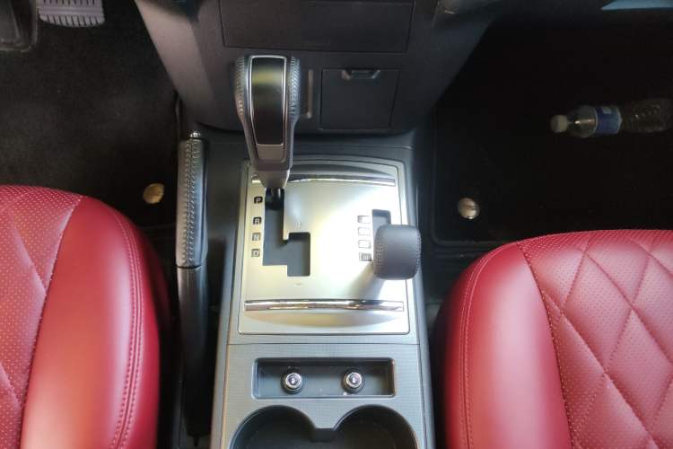Used Mitsubishi Pajero 2022 V93 3.0L GLS Fabric – Middle East Gear Lever