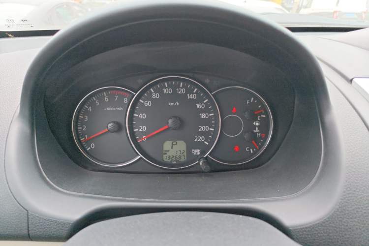 Used Mitsubishi Pajero Sport 2013 3.0L Automatic Two-Wheel Drive Luxury Edition Instrument Cluster