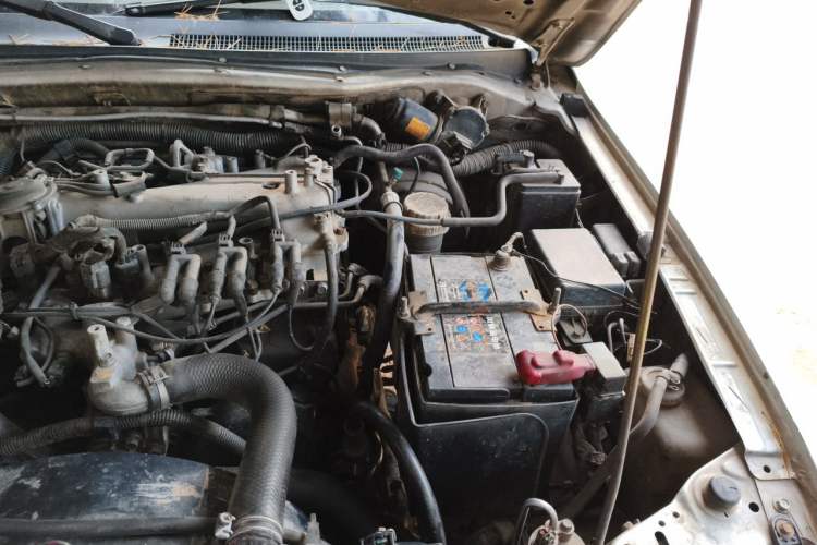 Used Mitsubishi Pajero Sport 2004 3.0L Automatic 4x4 Ultra-Luxury Edition Engine Bay Left