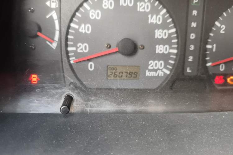 Used Mitsubishi Pajero Sport 2004 3.0L Automatic 4x4 Ultra-Luxury Edition Odometer Close Up