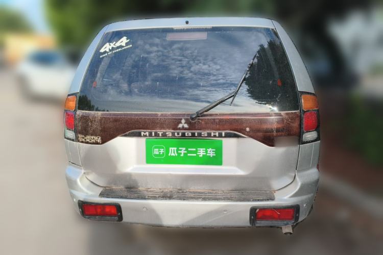 Used Mitsubishi Pajero Sport 2004 3.0L Automatic 4x4 Ultra-Luxury Edition Rear