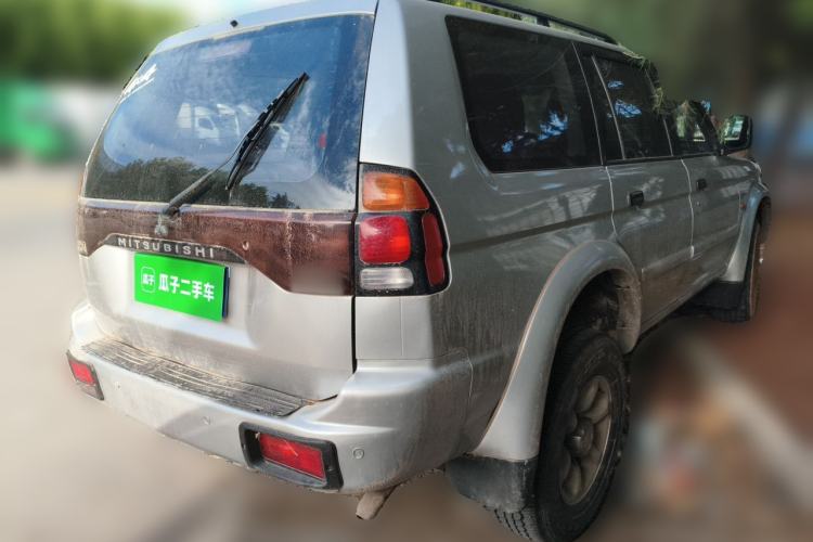 Used Mitsubishi Pajero Sport 2004 3.0L Automatic 4x4 Ultra-Luxury Edition Rear Right 45 Deg