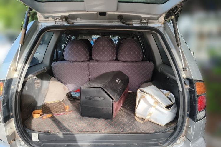 Used Mitsubishi Pajero Sport 2004 3.0L Automatic 4x4 Ultra-Luxury Edition Trunk