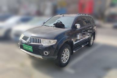 Used Mitsubishi Pajero Sport 2011 3.0L Luxury Navigation Edition