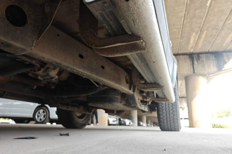 Used Mitsubishi Pajero Sport 2011 3.0L Luxury Navigation Edition Chassis Front Left