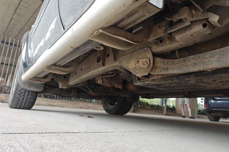 Used Mitsubishi Pajero Sport 2011 3.0L Luxury Navigation Edition Chassis Rear Left