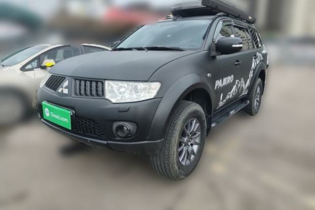 Ojetý Mitsubishi Pajero Sport 2011 3.0L Sport Navigation Edition