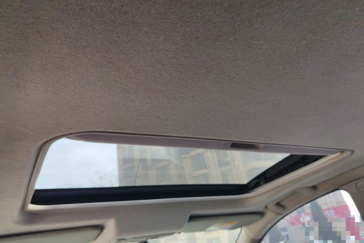 Used Mitsubishi Pajero Sport 2011 3.0L Luxury Navigation Edition Headliner