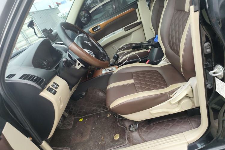 Used Mitsubishi Pajero Sport 2011 3.0L Sport Navigation Edition Left Front Seat