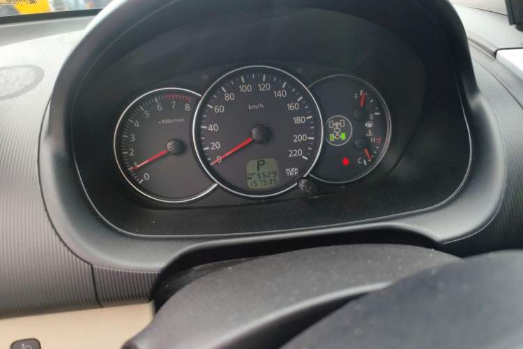 Used Mitsubishi Pajero Sport 2011 3.0L Sport Navigation Edition Odometer Close Up