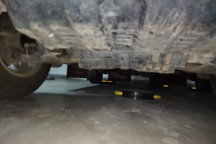 Used Mitsubishi Pajero Sport 2011 3.0L Luxury Navigation Edition Chassis Front