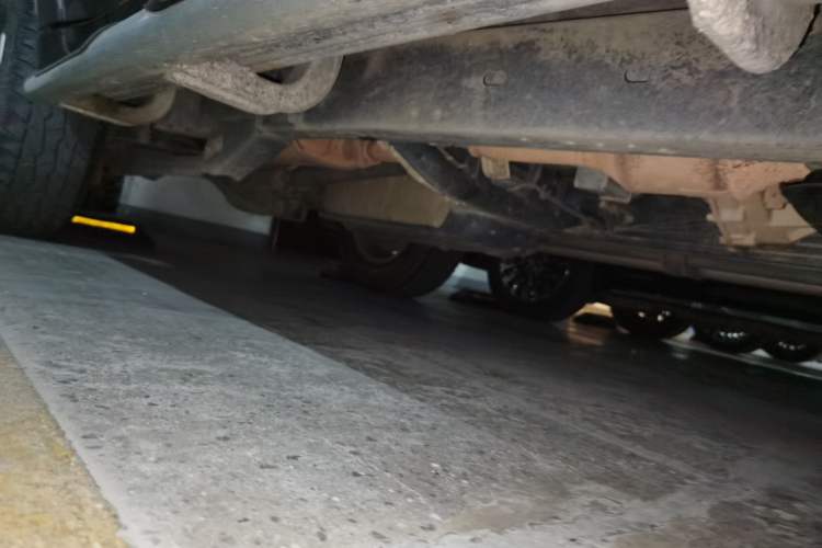 Used Mitsubishi Pajero Sport 2011 3.0L Luxury Navigation Edition Chassis Front Right